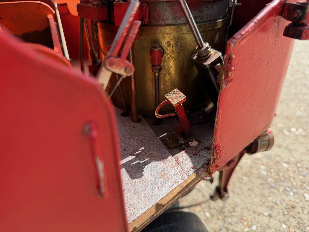 2 Inch Red Clayton Lorry