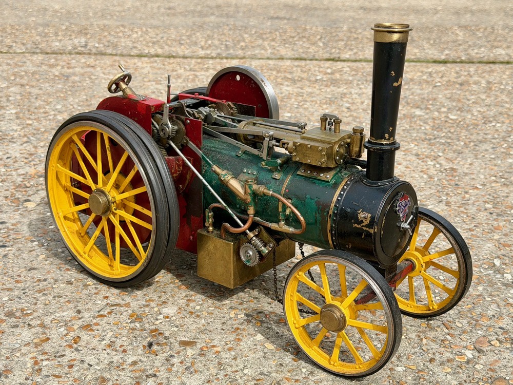Bassett-lowke 1inch scale Traction Engine