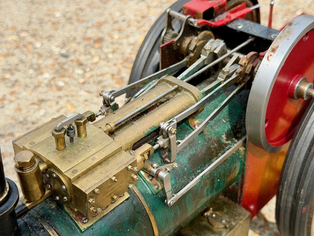 Bassett-lowke 1inch scale Traction Engine