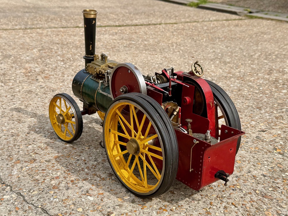Bassett-lowke 1inch scale Traction Engine